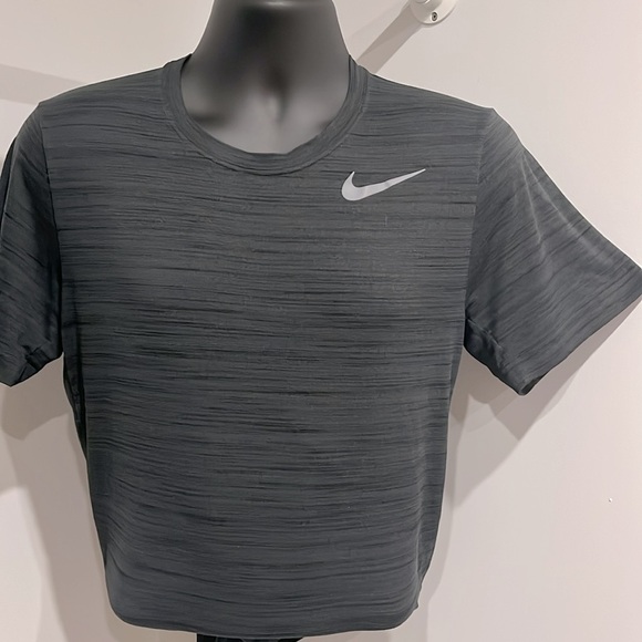 Dri-Fit - Picture 5 of 9